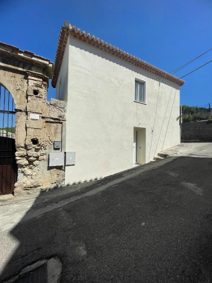 Tenuta La Torre Tropea Exterior photo